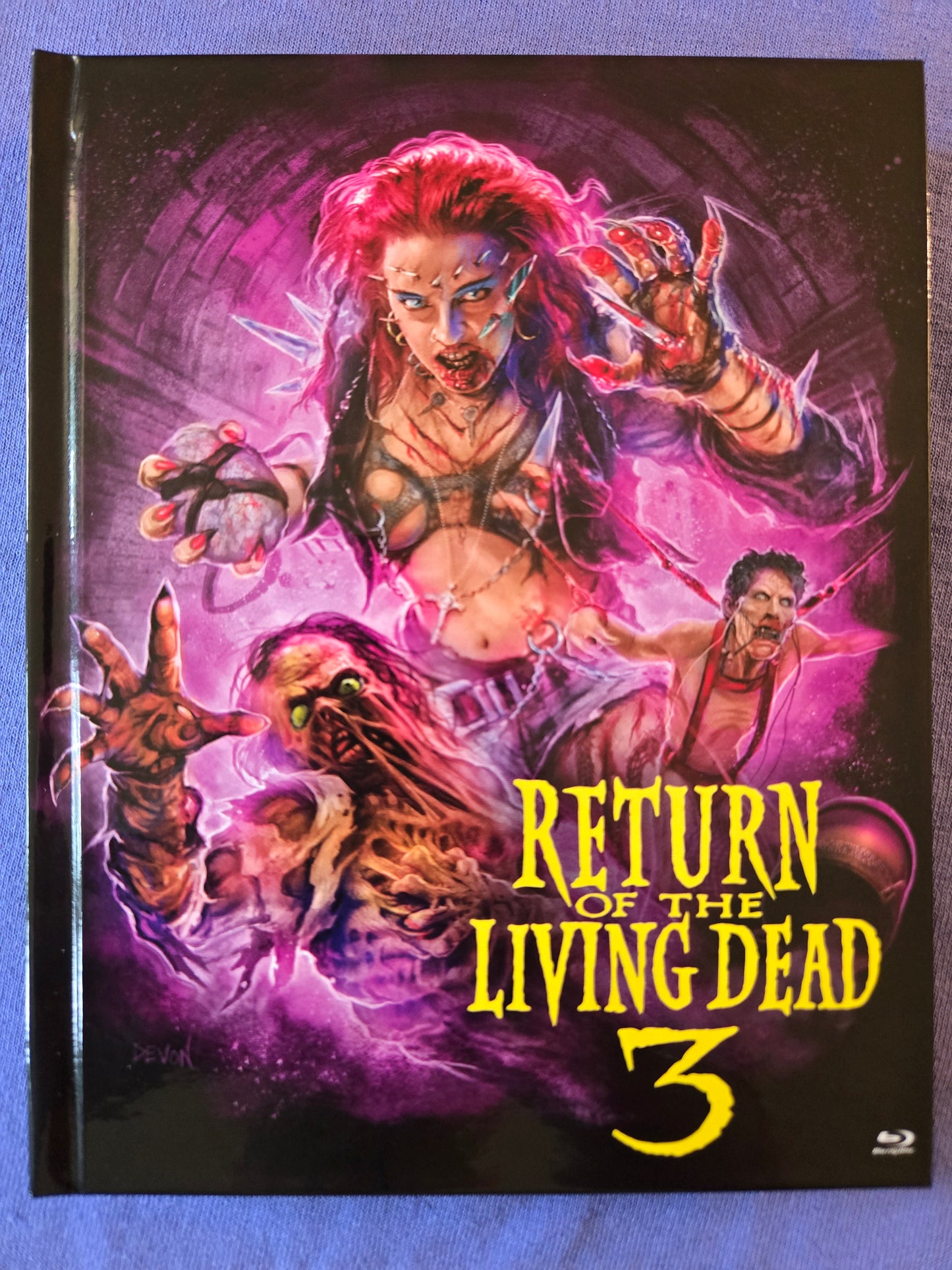 Return of the Living Dead 3 (1993) USED - LE Plaion Shop Exclusive Mediabook - Blu-ray Region B